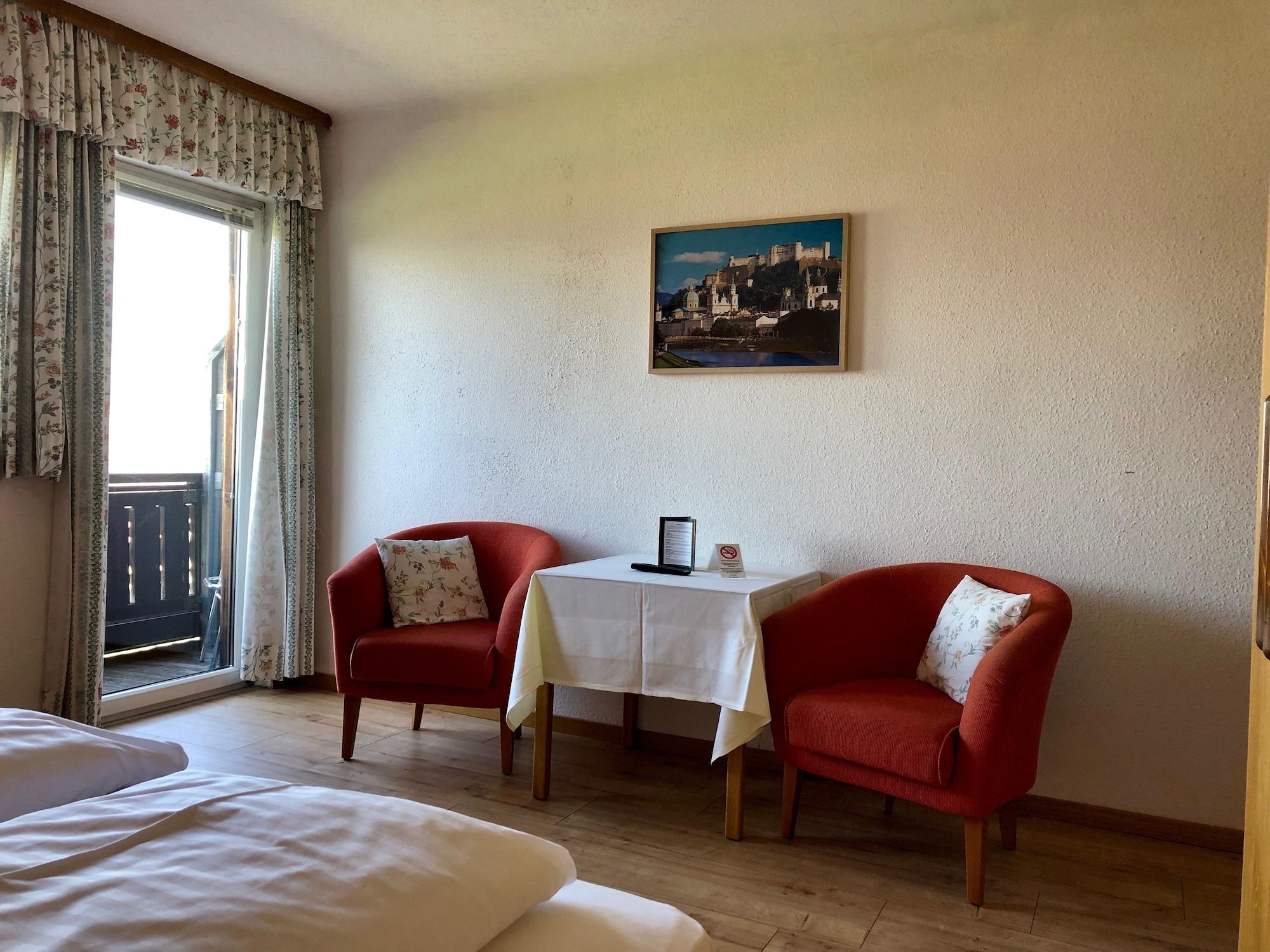 Hotel Schone Aussicht Salzburg Szoba fotó